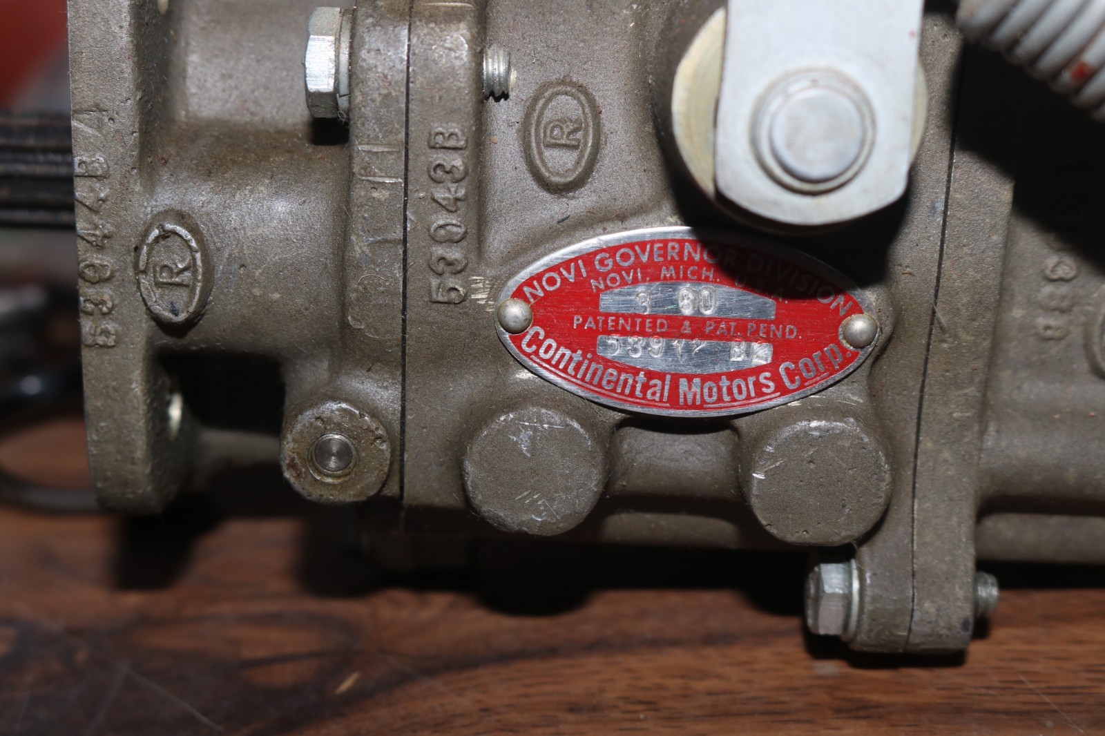 NOS Continental Packette PC30-2 engine governor 53912B2 2990-00-328-7296