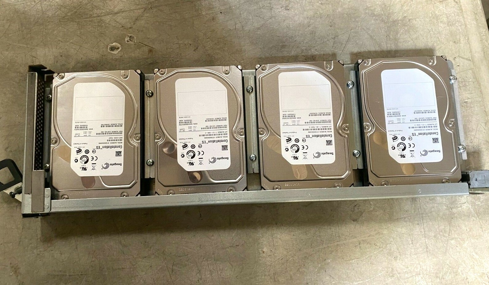 HP 3PAR Drive Sled P/N 970-200078/2.0TB 4X 500GB HDD Hard Drives 970-200078 2TB