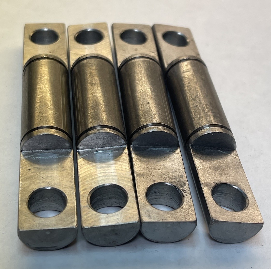 CAM ROLLER SHAFT, WHA-0832, .625″ DIAMETER, 4″ LONG Qty.4 (26MY109)