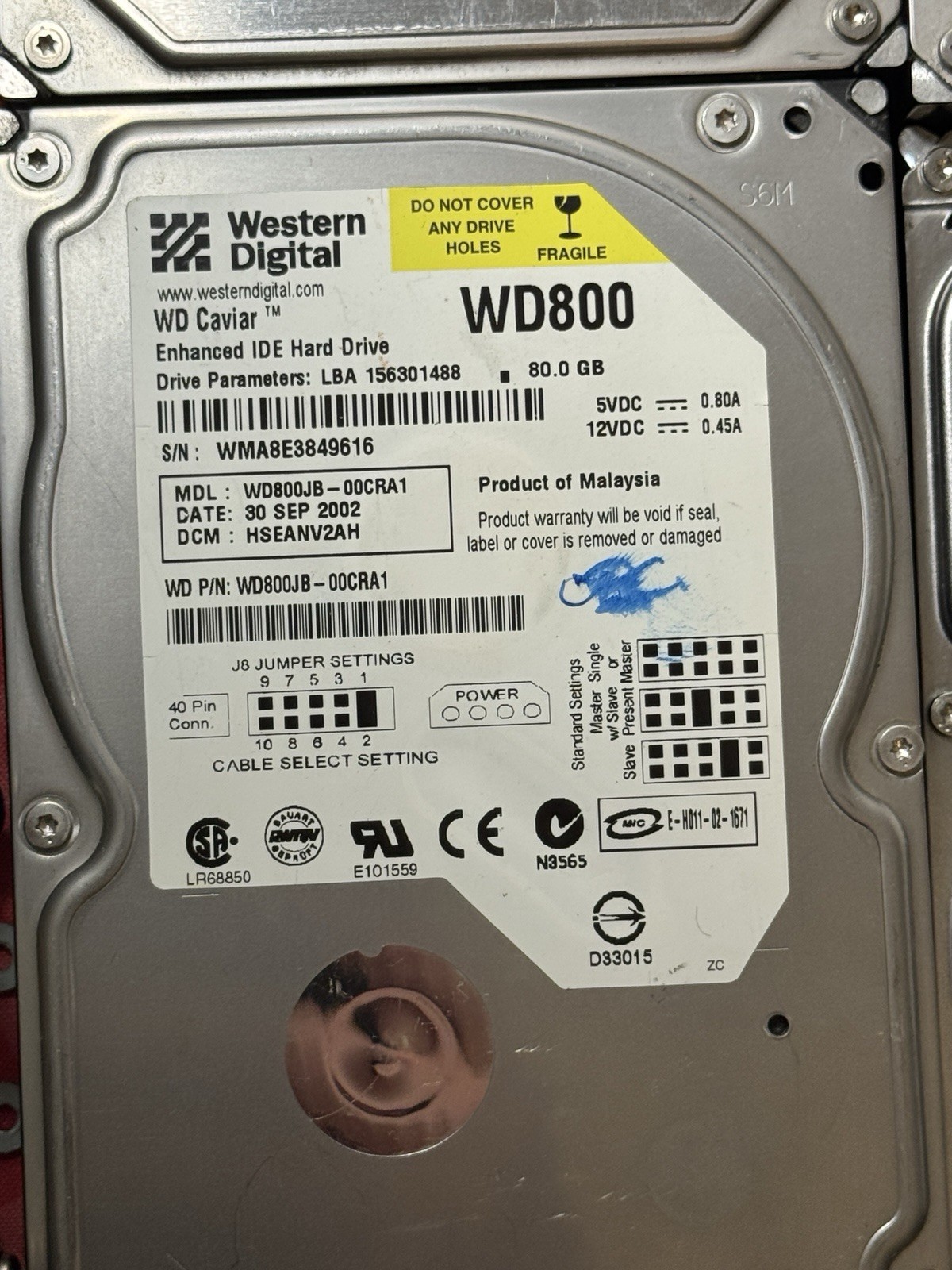 Lot of 12 Hard Drives Seagate WD Maxtor Fujitsu + Brackets UNTESTED