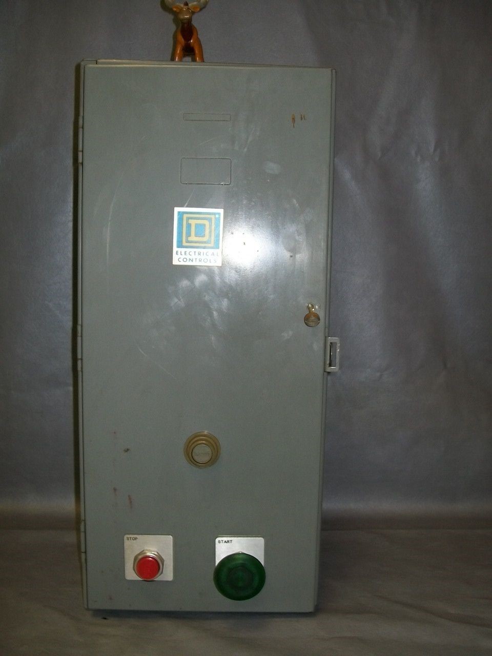 8536SFO3 Square D Nema Size 4 Starter 120V Nema 1 Enclosure (Indoor Use Only)