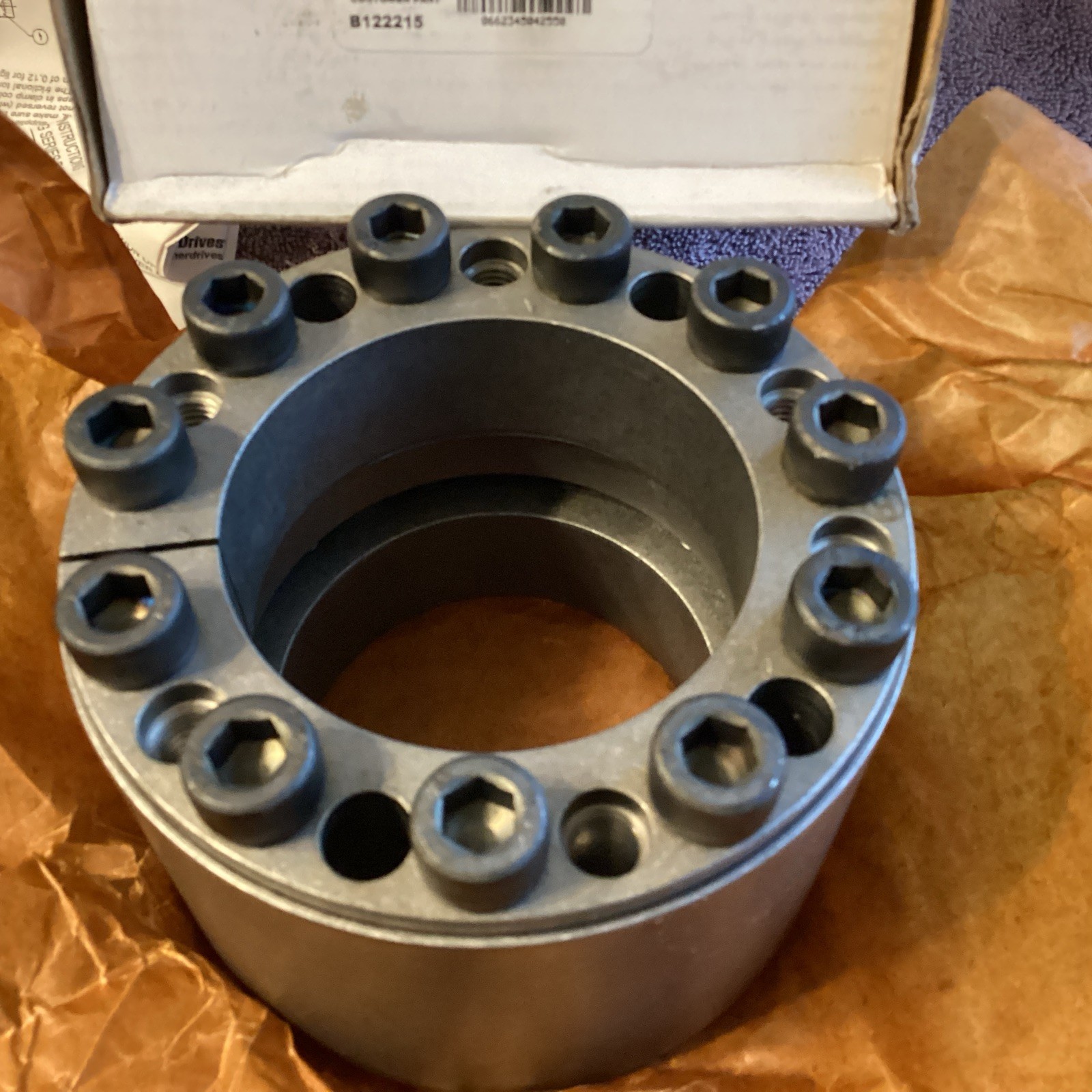 FENNER DRIVES…B122215…2-15/16”..series B112…Keyless Bushing…NEW