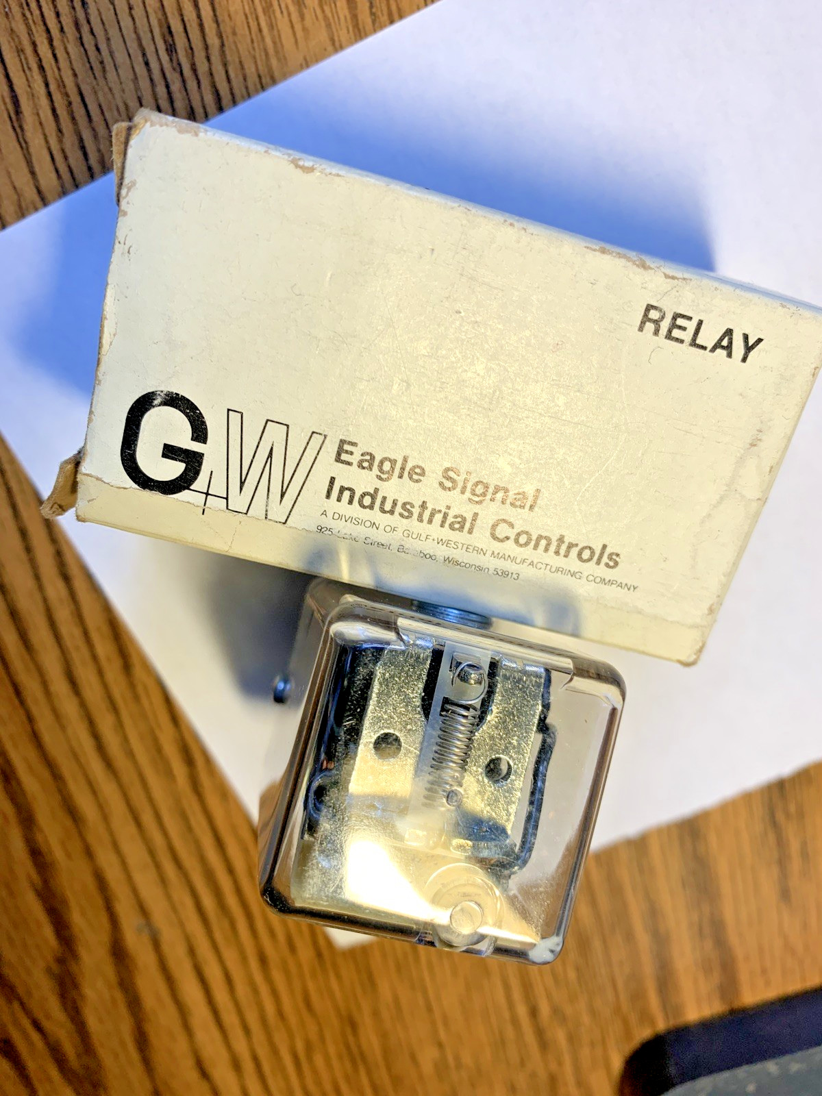 Eagle Signal 22Q3CA120 Relay 120V 50/60HZ 3 pole 8AMP CONTACTS