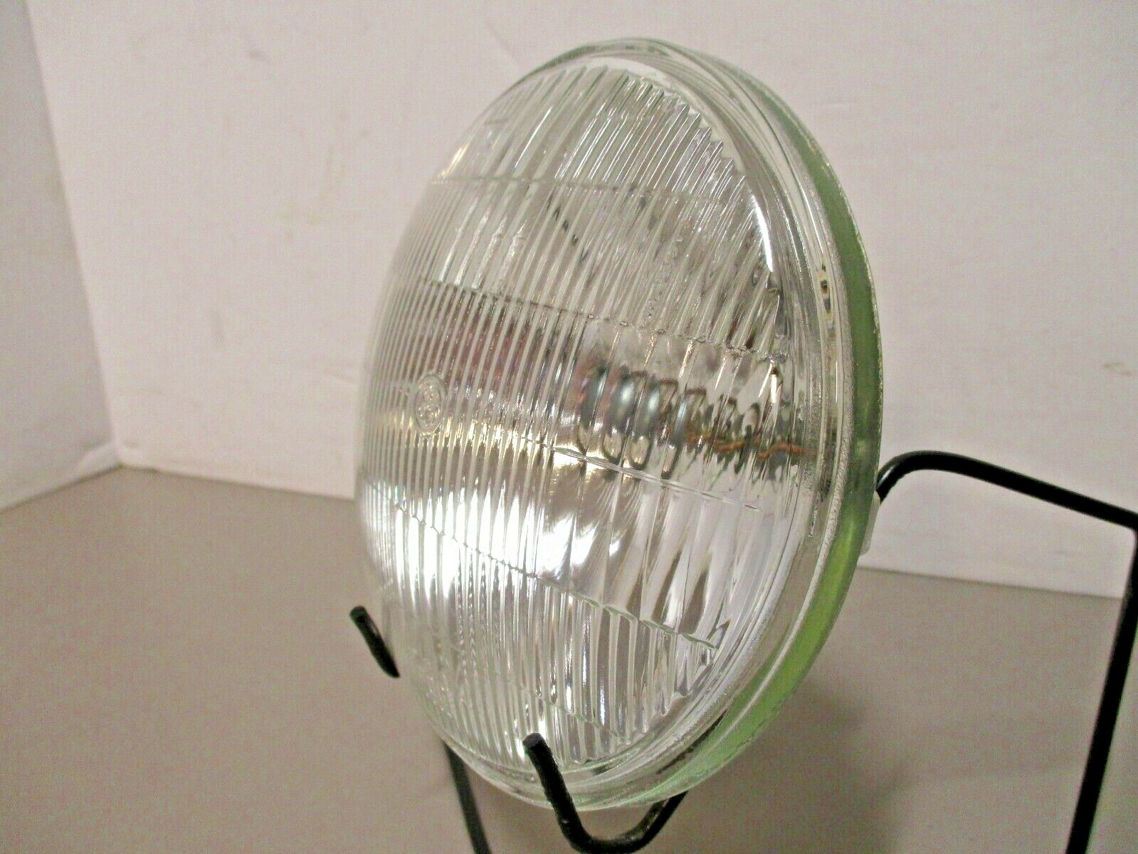 GE 4412 FOG 12V SAE F PAR46 5-1/4″ Round Sealed Beam