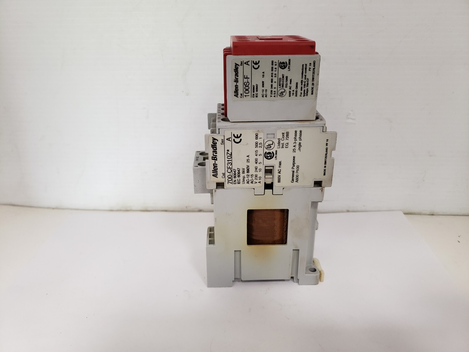 ALLEN BRADLEY 700S-CF620ZJC SAFETY CONTROL RELAY 8 POLE 10A 24V DC