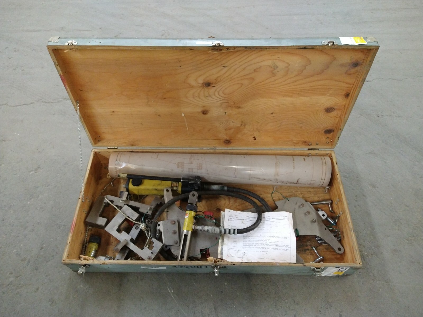 A55004-14 767 HORIZONTAL STABILIZER HINGE JACKING EQUIPMENT