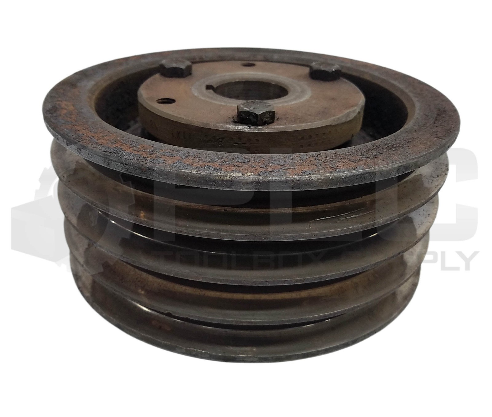 BROWNING 4TB70 SHEEVE 4 GROOVE W/ Q1X1 3/8 5/16 SPLIT TAPER BUSHING 1-3/8″ ID