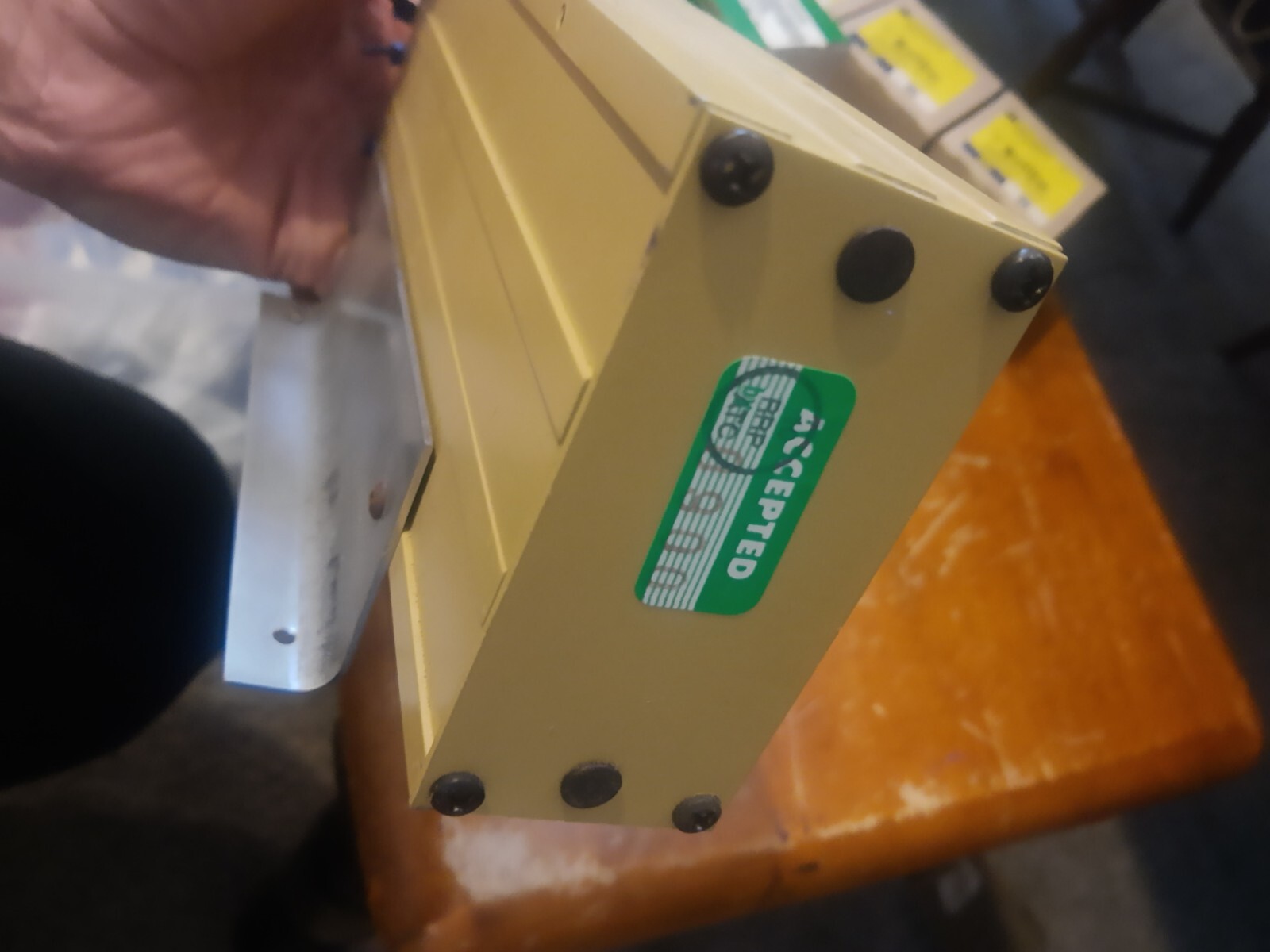 Acopian Ripple Power Supply, N8T Case, Input: 120 VAC / 0-7VDC 1A # A07XN100