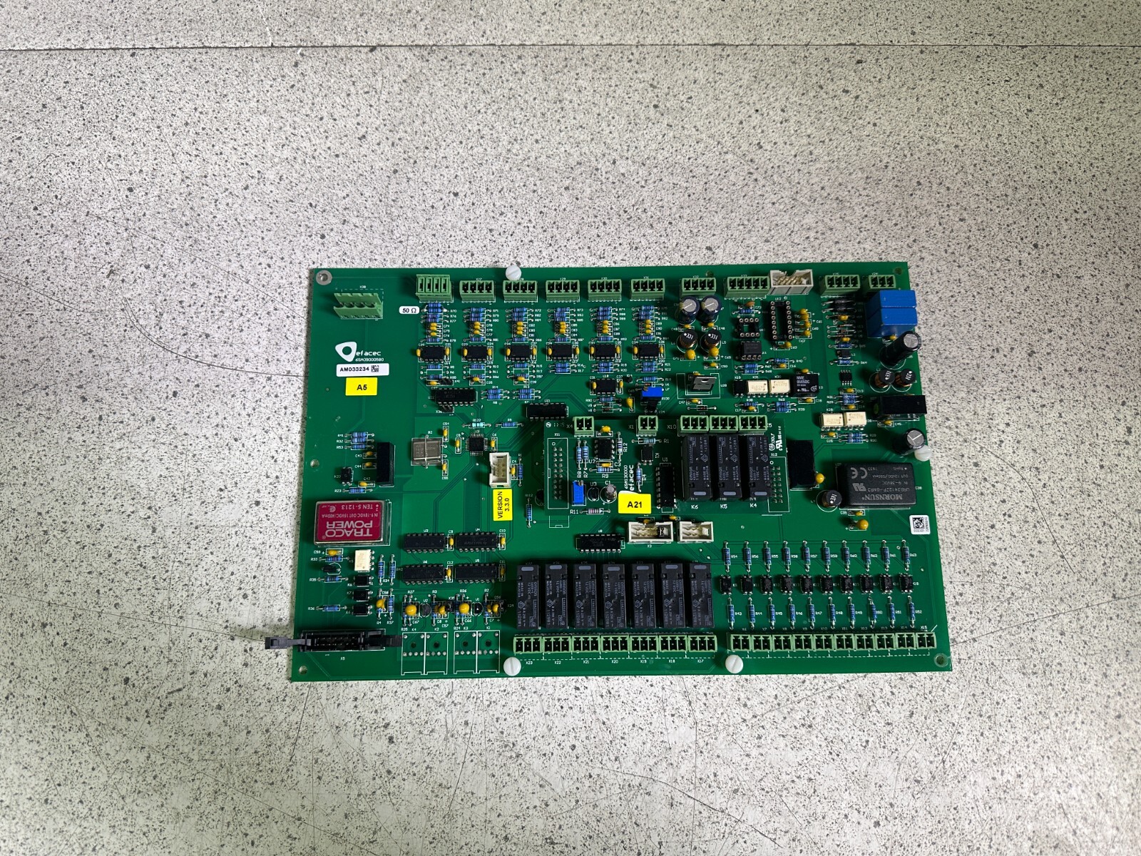 EFACEC 6SA090005B0 + 6SA130000 Board Module Version: 3.3.0