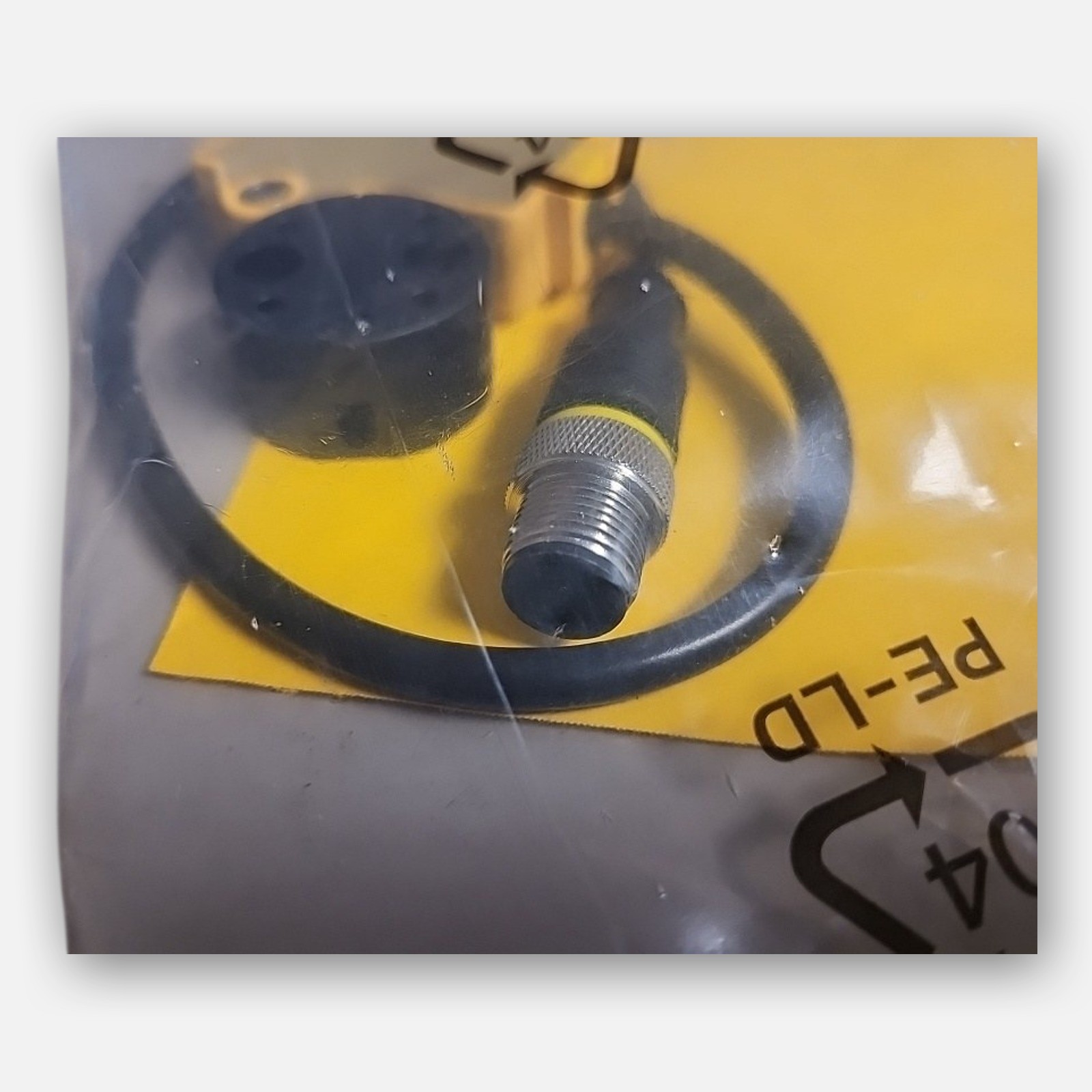 NEW SEALED TURCK RI360P2-QR14-ELIU5X2-0.3-RS5 ROTARY ANGLE SENSOR 15/30VDC