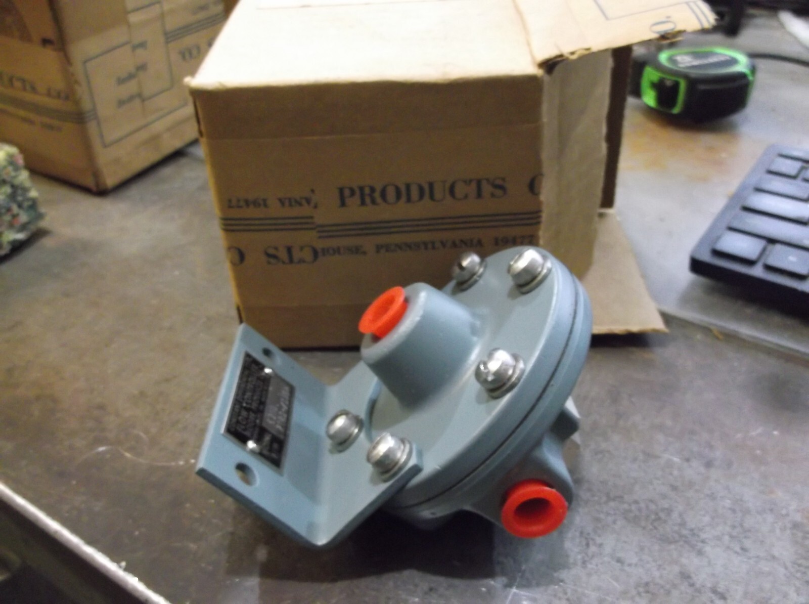 MOORE 63BD 2881-/150H CONSTANT DIFFERENTIAL FLOW CONTROLLER (QQ2)