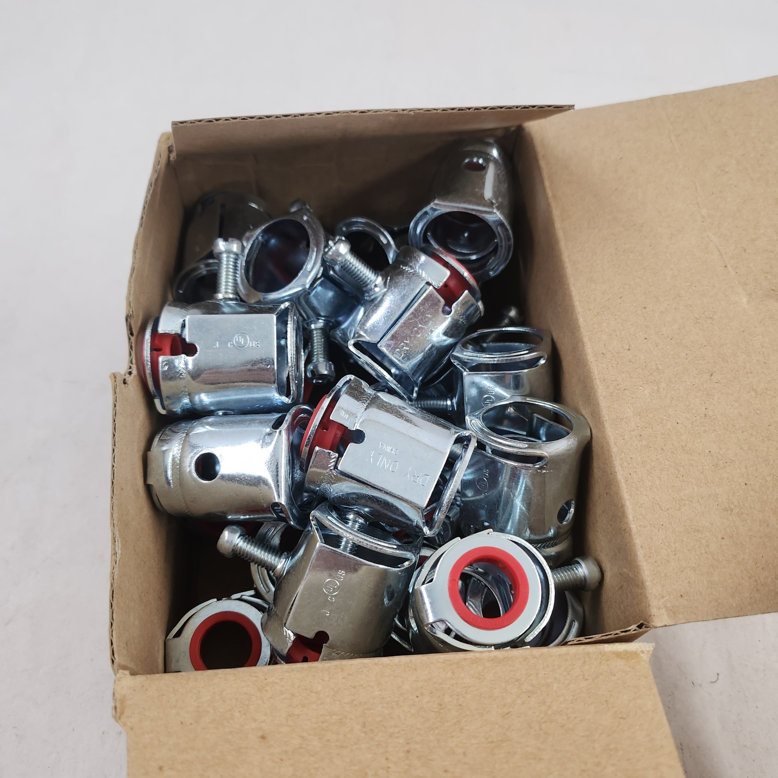EGS Speed Lock Box Connector AMC-75 3/4″ *Box of 25* New Surplus
