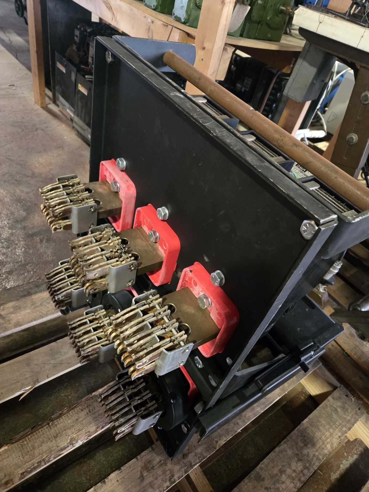 Westinghouse Type DB50 1600A Frame Size Air Circuit Breaker 600VAC FREE FREIGHT