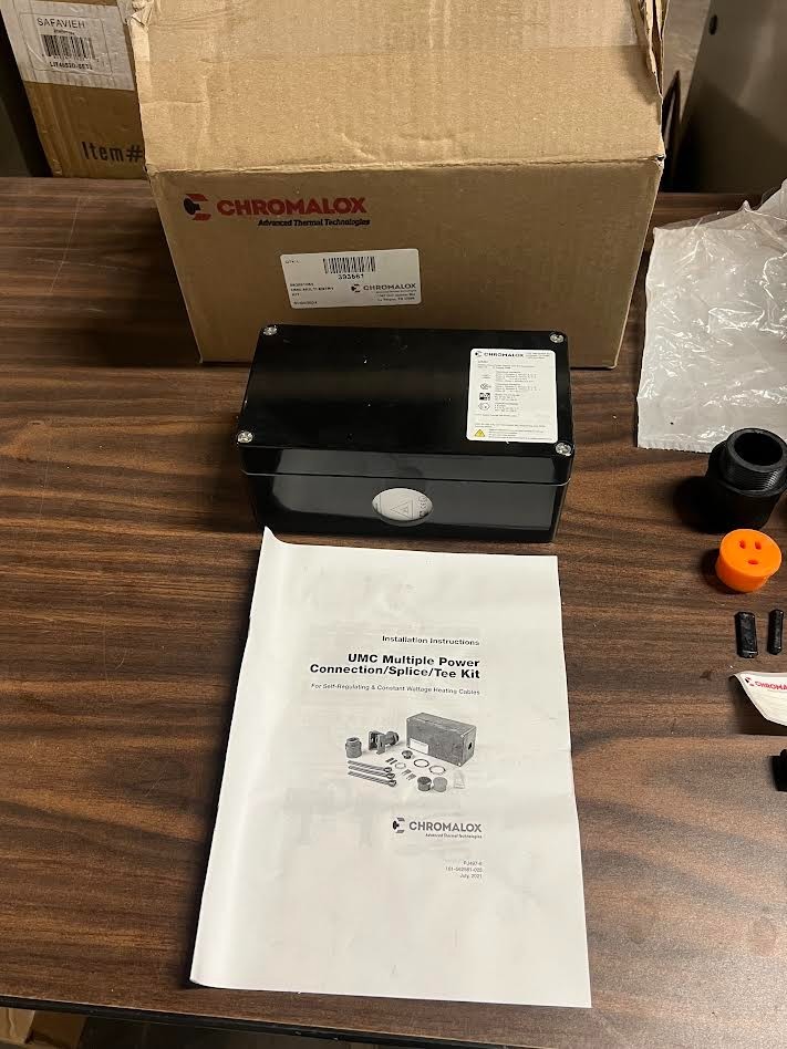 Chromalox 393561 UMC Multi Entry Kit 56258152 New open box