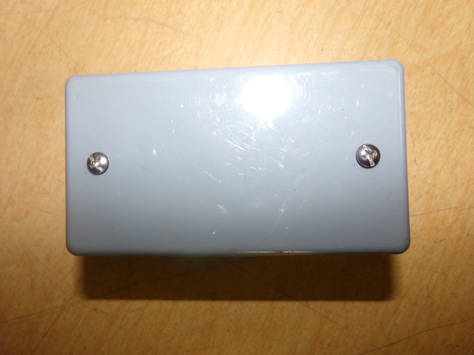 Outlet Receptacle Enclosure B112HB *FREE SHIPPING*