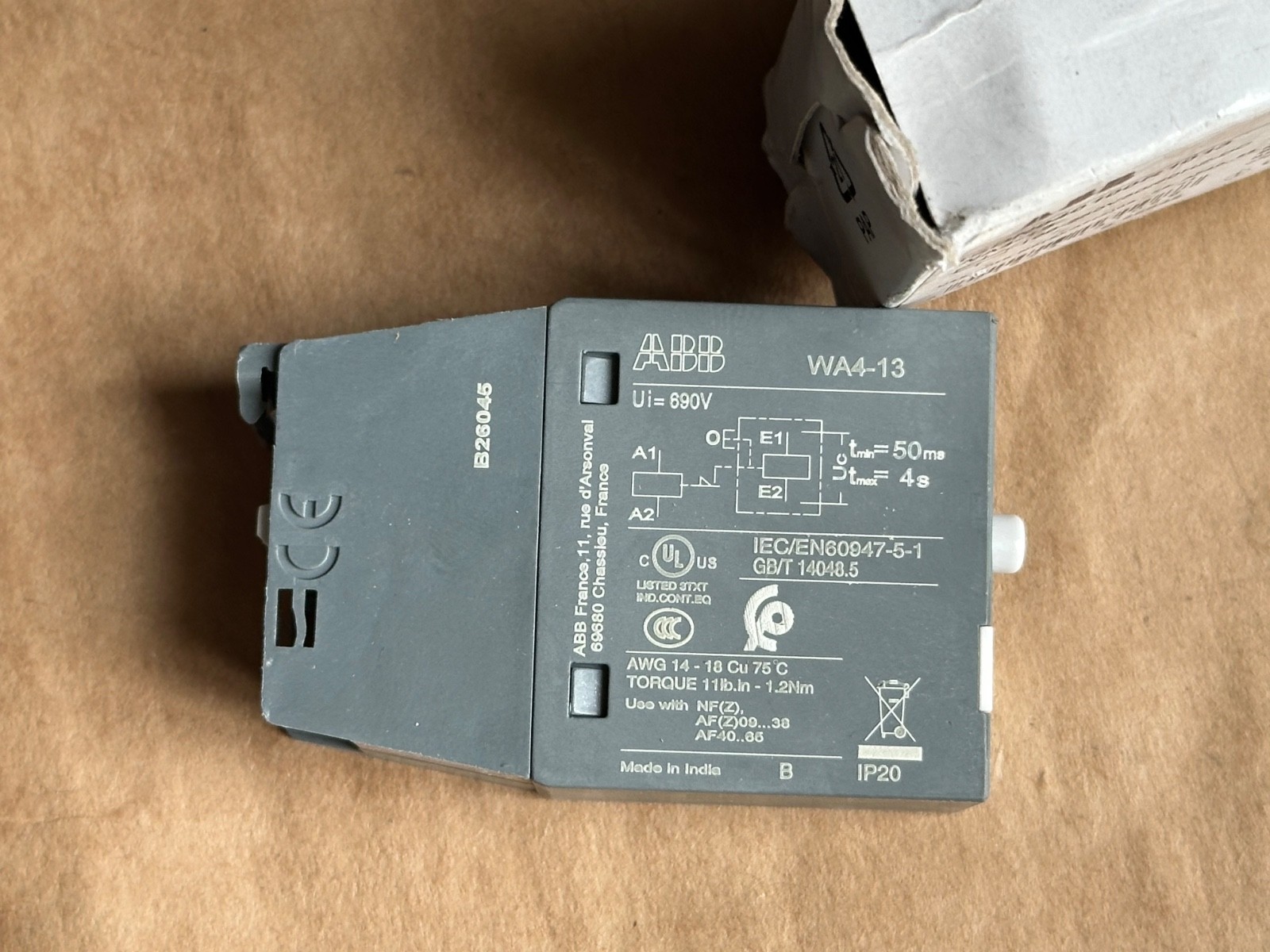 ABB WA4-13 Mechanical Latch 1SBN040100R1013 100-250V 50/60hz