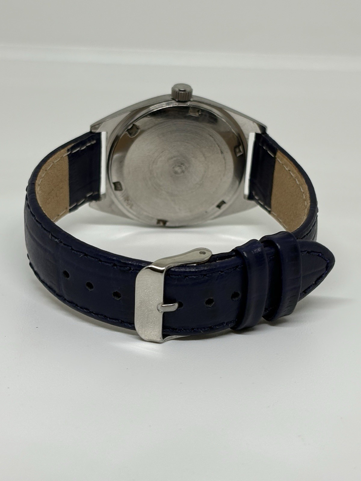 Vintage Tudor Oyster 17 Jewels Manual Winding Swiss Made Men’s Watch White Dial