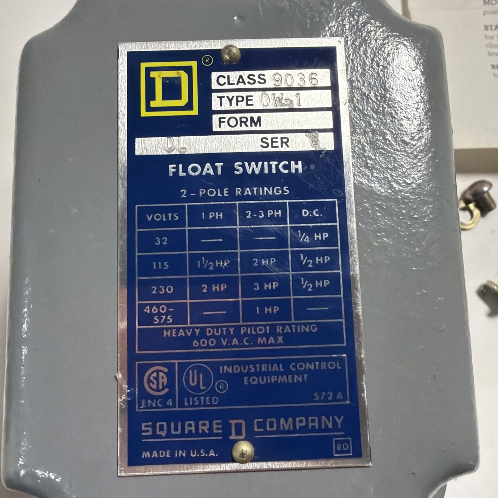 Square-D Company 9036 DW-1, 2-Pole 600V Float Switch