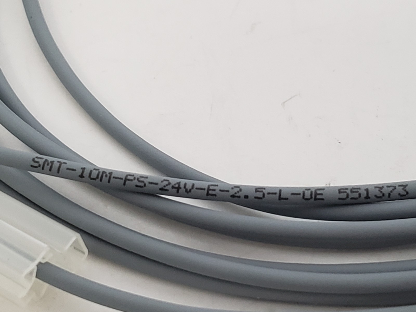FESTO SMT-10M-PS-24V-E-2.5-L-OE PROXIMITY SWITCH NNB