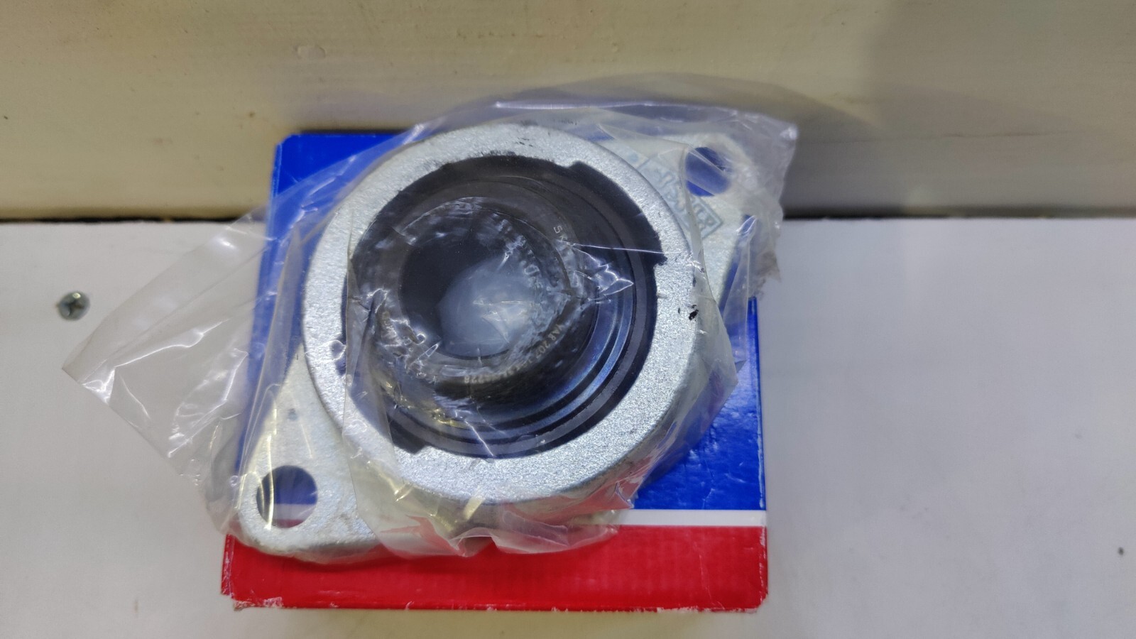 SKF Explorer FYT 1-1/4 TF Oval Flanged Ball Bearing ISO Standard Cylindrical