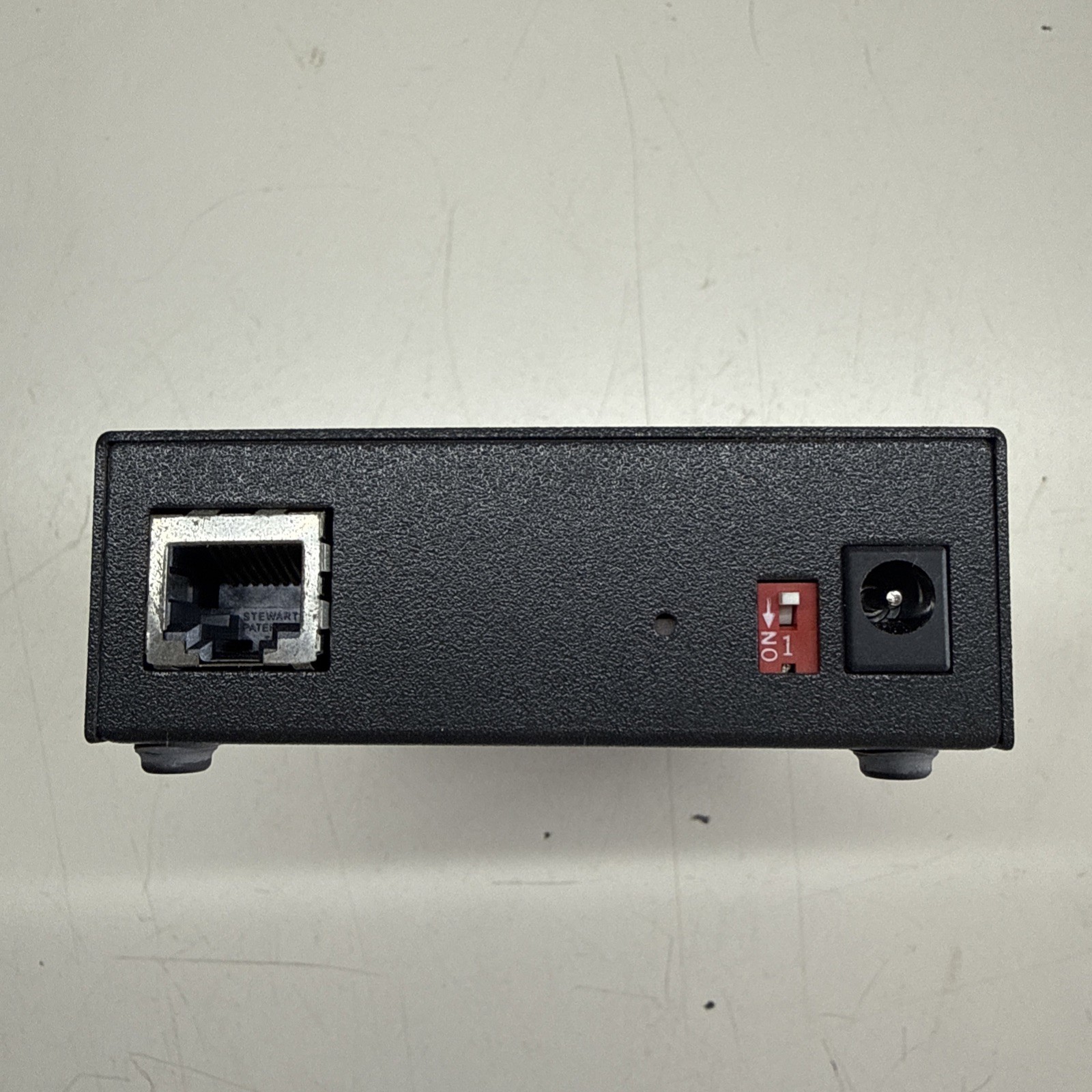 PERLE IOLAN SDS4 Device Server 4-Port Serial Terminal Server