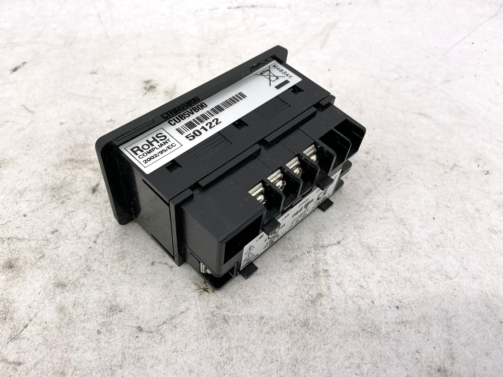New Red Lion Controls CUB5VB00 Ser CUB5V Voltage Meter 1.2W 9-28VDC