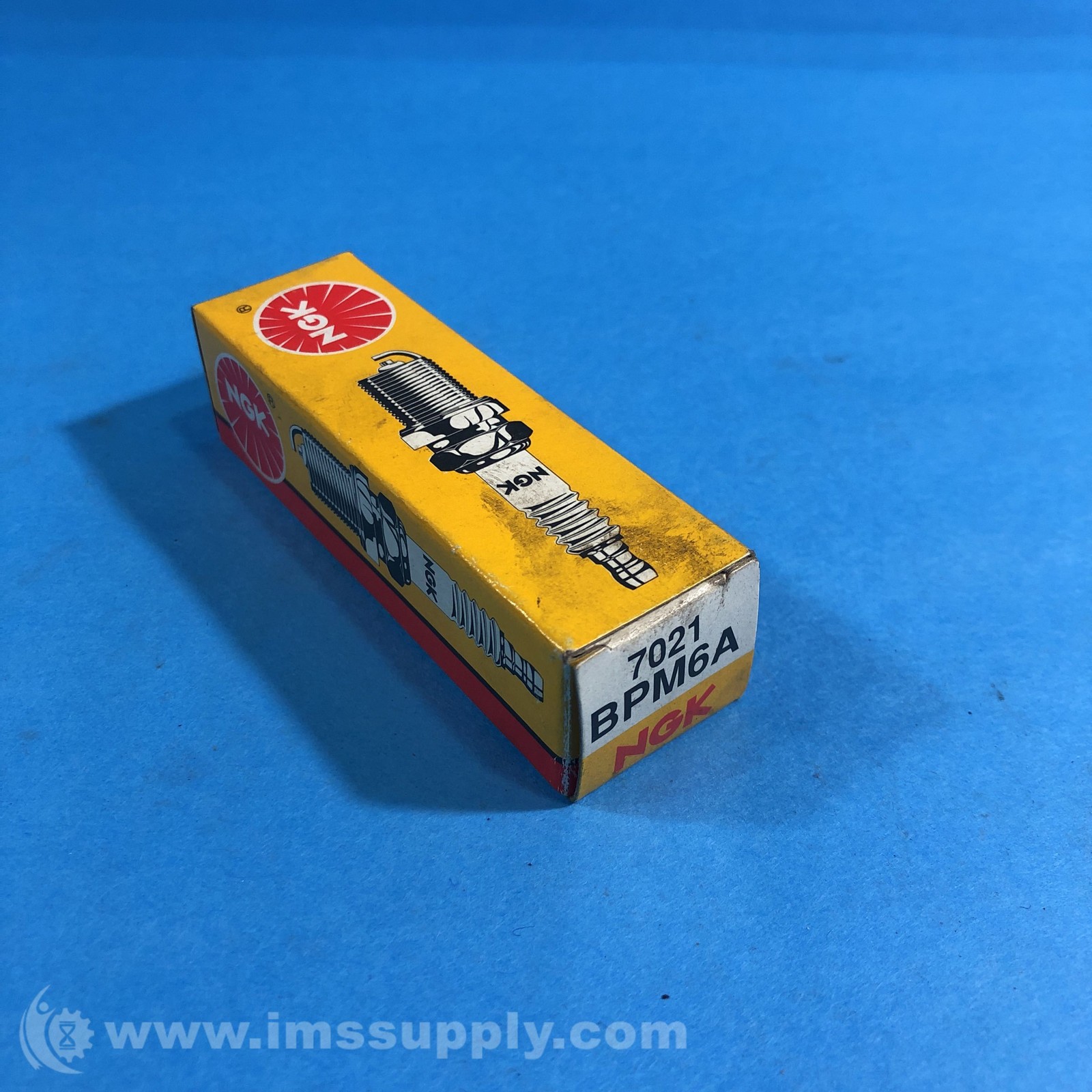 NGK Spark Plugs USA, Inc. 7021 BPM6A Nickel Spark Plug FNFP