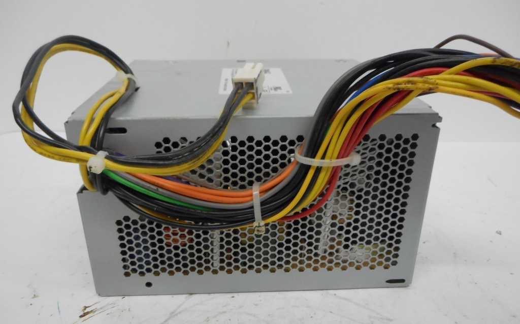 DELL POWER SUPPLY, DPS-200PB-146 B, 100-127/200-240 VAC INPUT, 200 WATTS OUTPUT