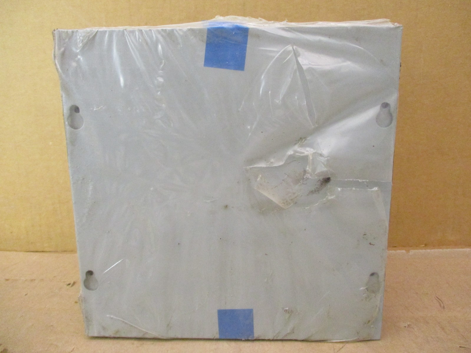 New Open Box of 4 Pieces Hoffman ASE8X8X4NK SCR CVR Pull Box 43330 53339HM
