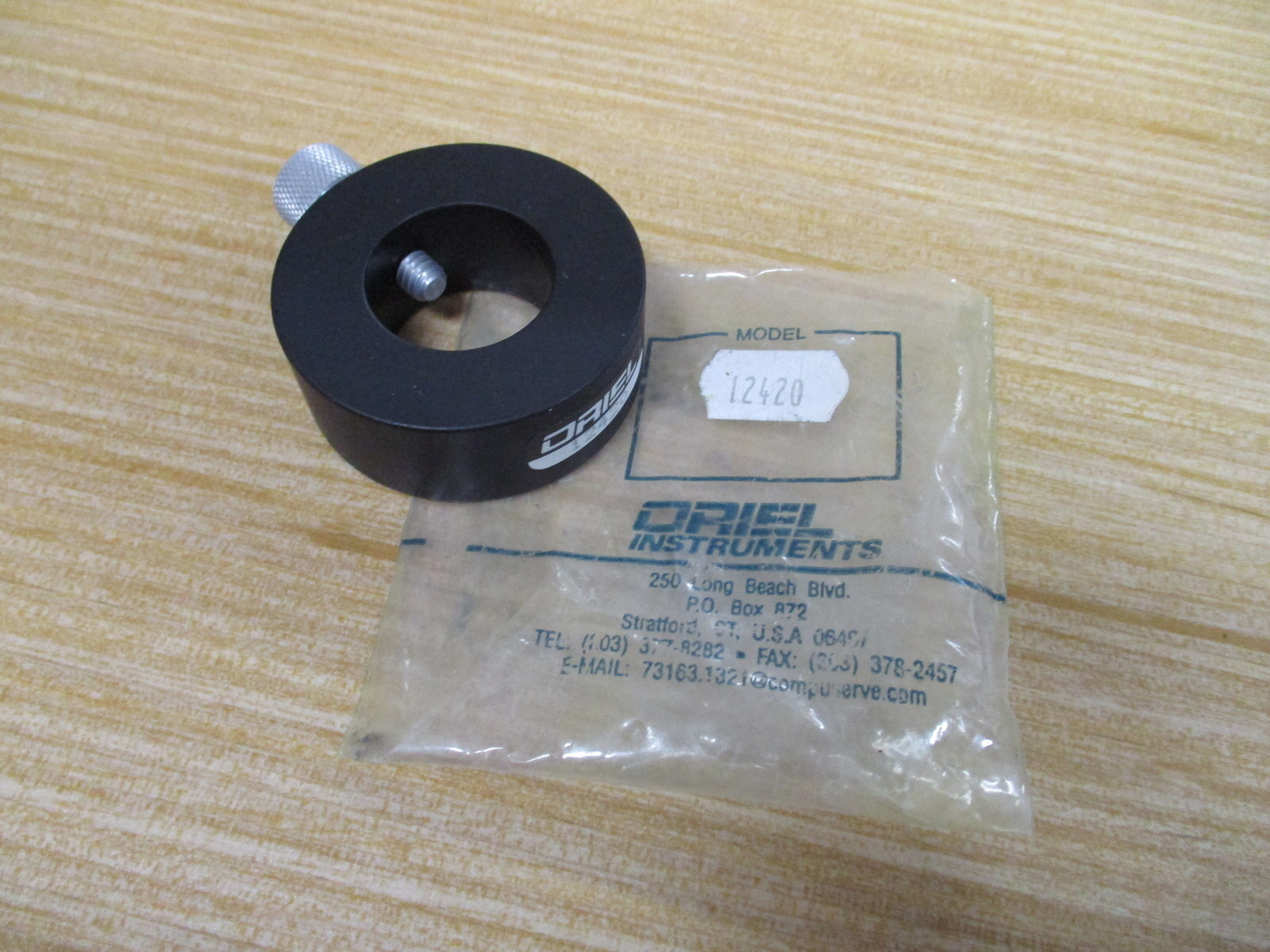 Oriel 12420 Post Collar