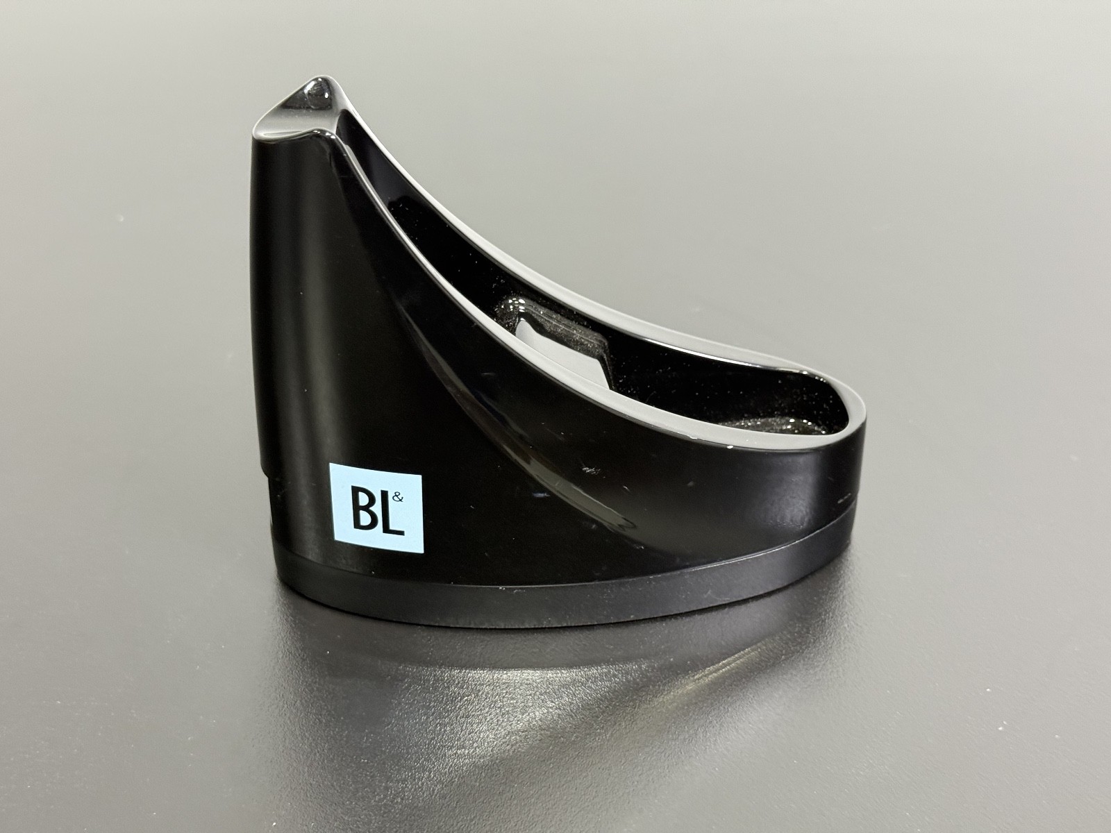 B&L beta WL-B1 Gutta Percha Heating System Charging Dock (NO POWER SUPPLY)