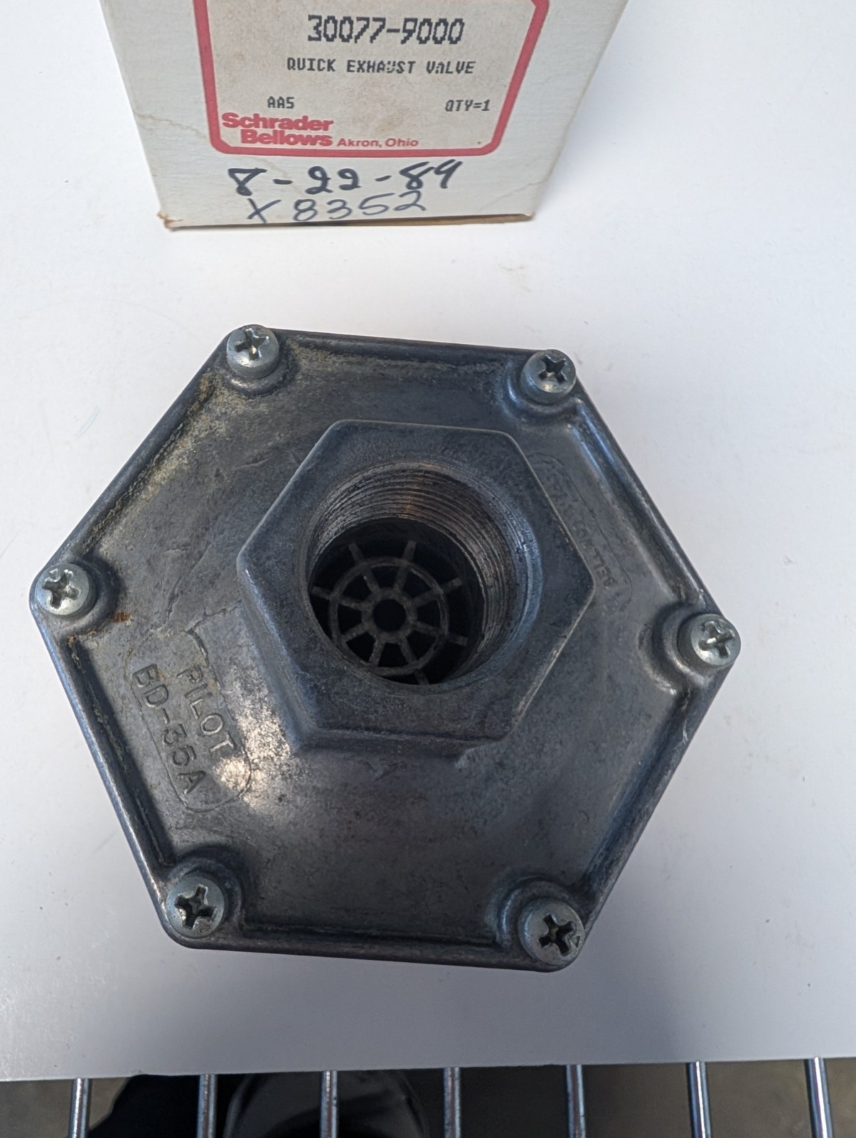 Schrader Bellows 30077-9000 Quick Exhaust Valve – NEW (OPEN BOX)