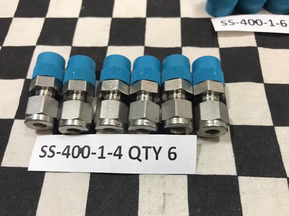 19x SWAGELOK Male Connector 1/4″ T, SS-400-1-4, SS-400-1-6, SS-400-1-2 #1549F1