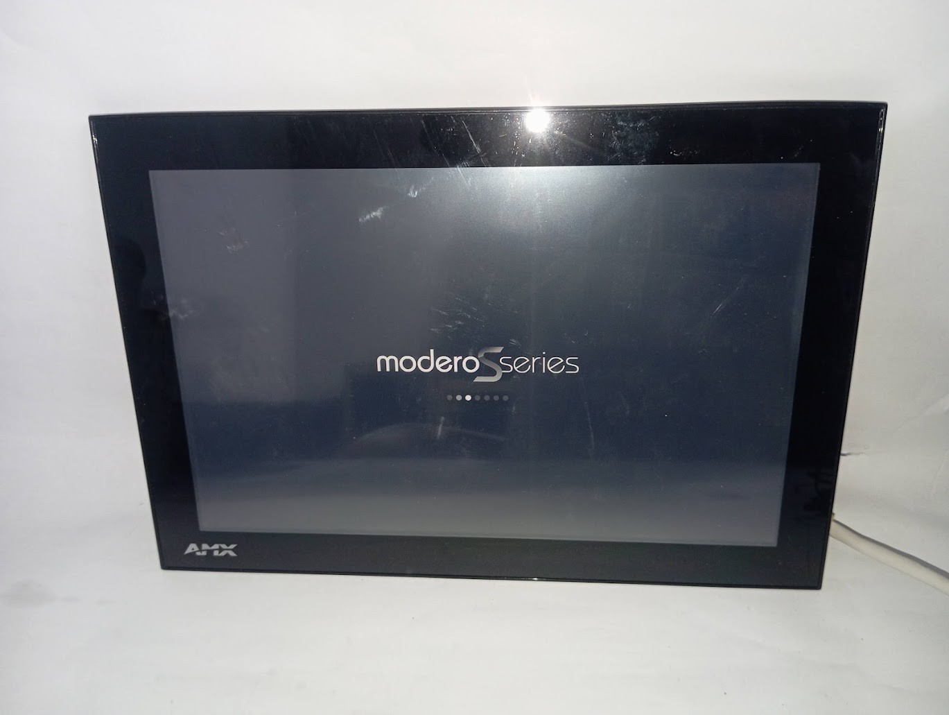 AMX FG2265-40 Touchpanel Acendobook RoomBook Scheduling Panel RMBK-1001 Harman