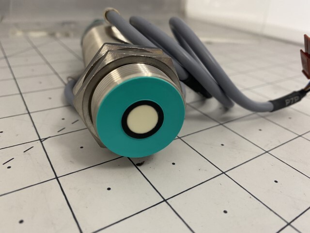 Pepperl+Fuchs UC500-30GM-IUR2-V15 Ultrasonic Sensor 104092S ASML 859-8358-002