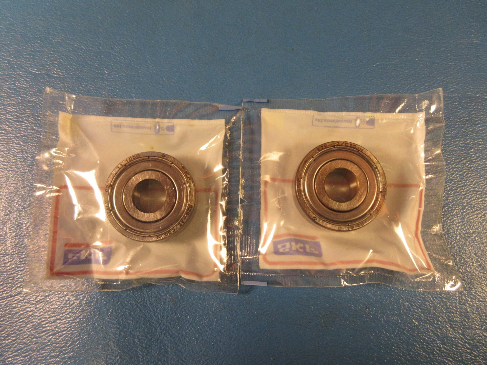 LOT OF 2 SKF 629 2Z JEM, Deep Groove Ball Bearings,9mm ID x 26mm OD x 8mm Wide;