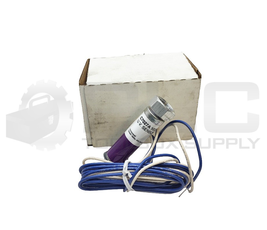 NEW HONEYWELL C7027A 1023 UV FLAME SENSOR 1/2” FEMALE NPT 8′ LEAD TEMP 0-215F