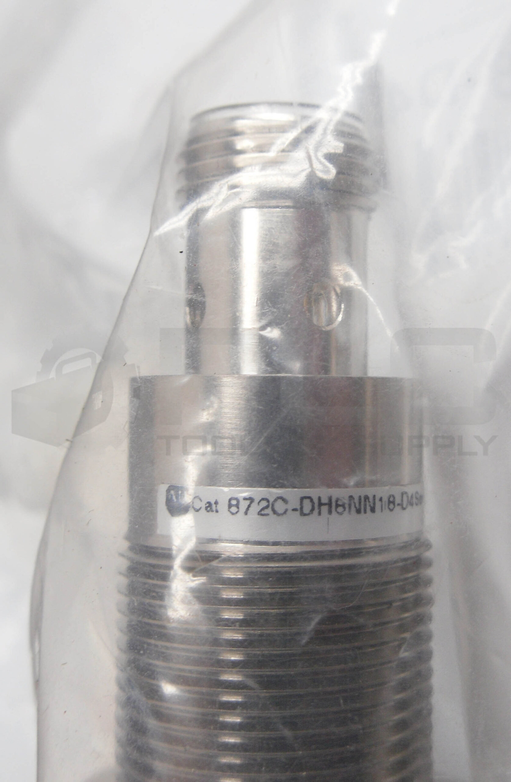 SEALED NEW ALLEN BRADLEY 872C-DH8NN18-D4 /D INDUCTIVE PROXIMITY SENSOR 10-30VDC