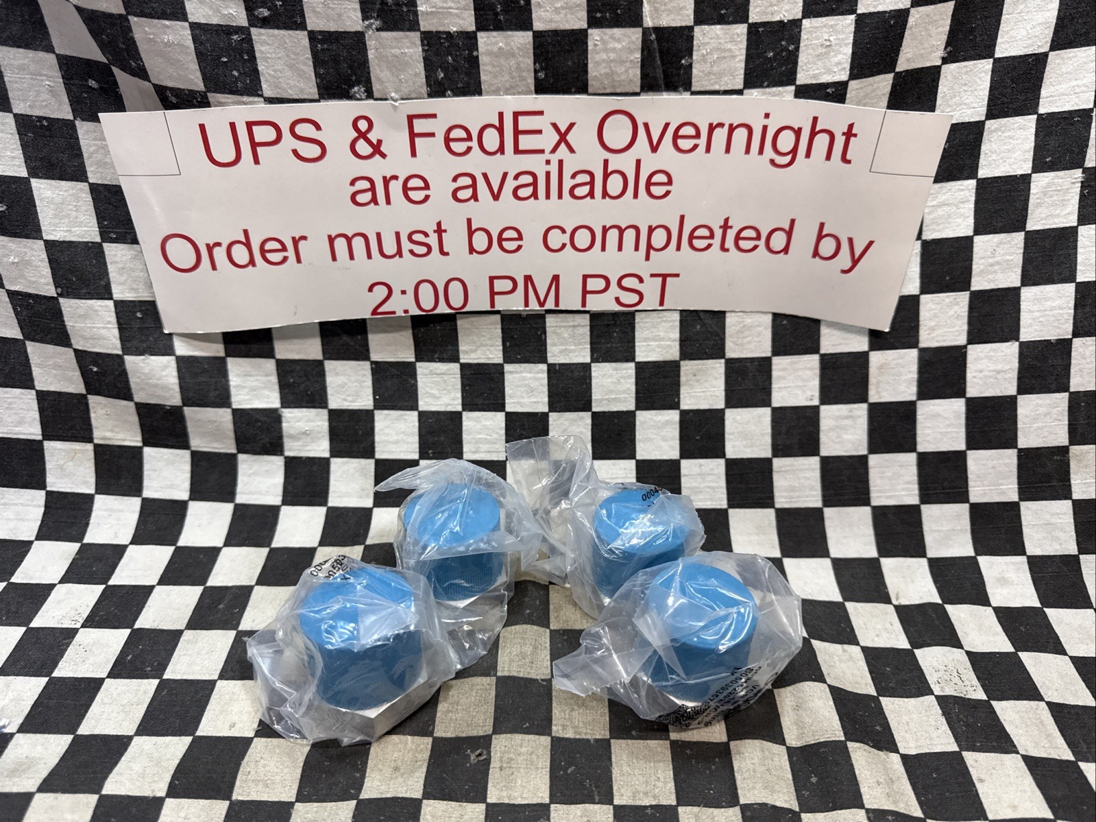 SWAGELOK SS-16-VCR-P, SS16VCRP, Plug 1″ VCR, LOT OF 4, SHIPSAMEDAY#1176Q17