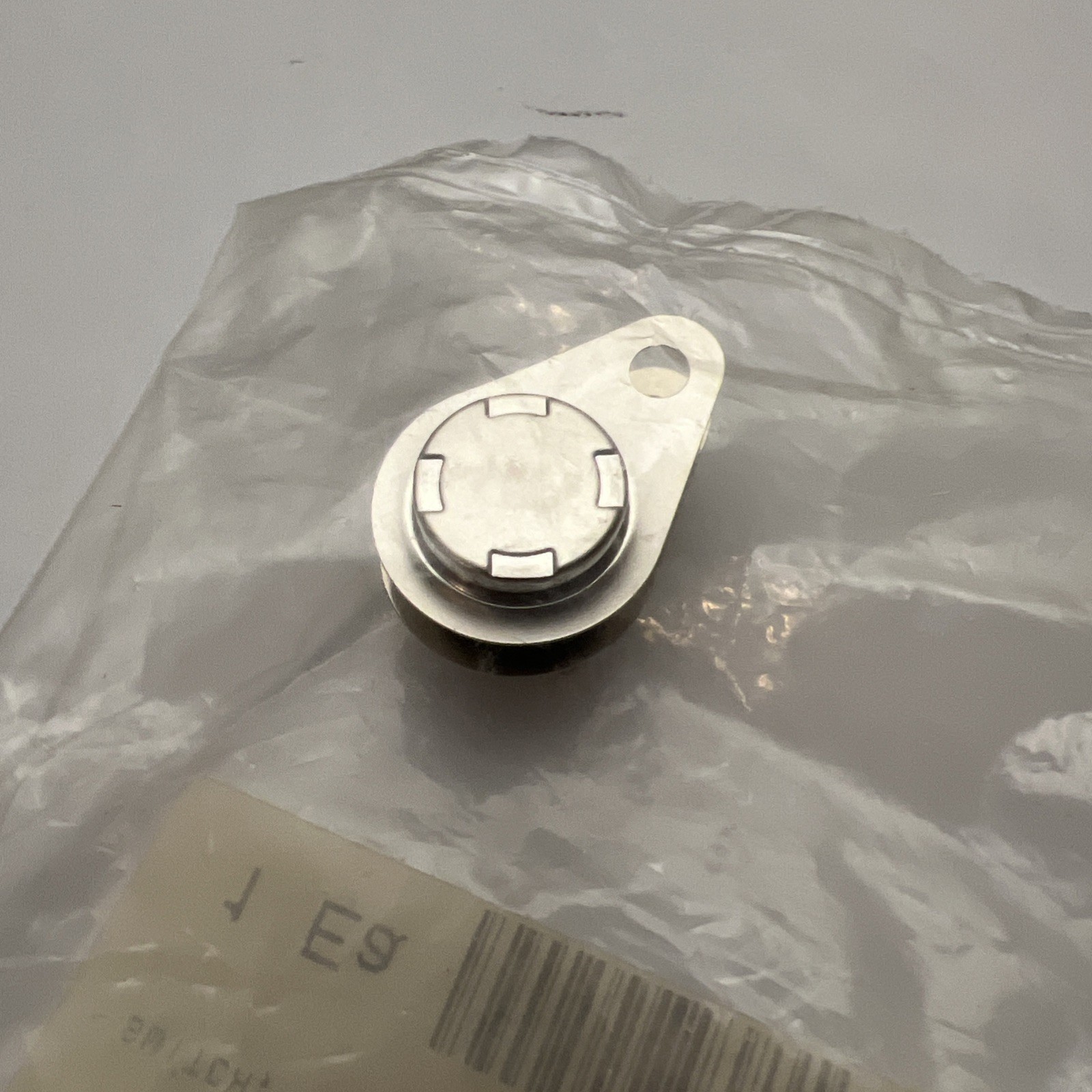 Service First SWT02173 Switch, Flame Rollout Manual Reset for ADC/ADD Furnaces