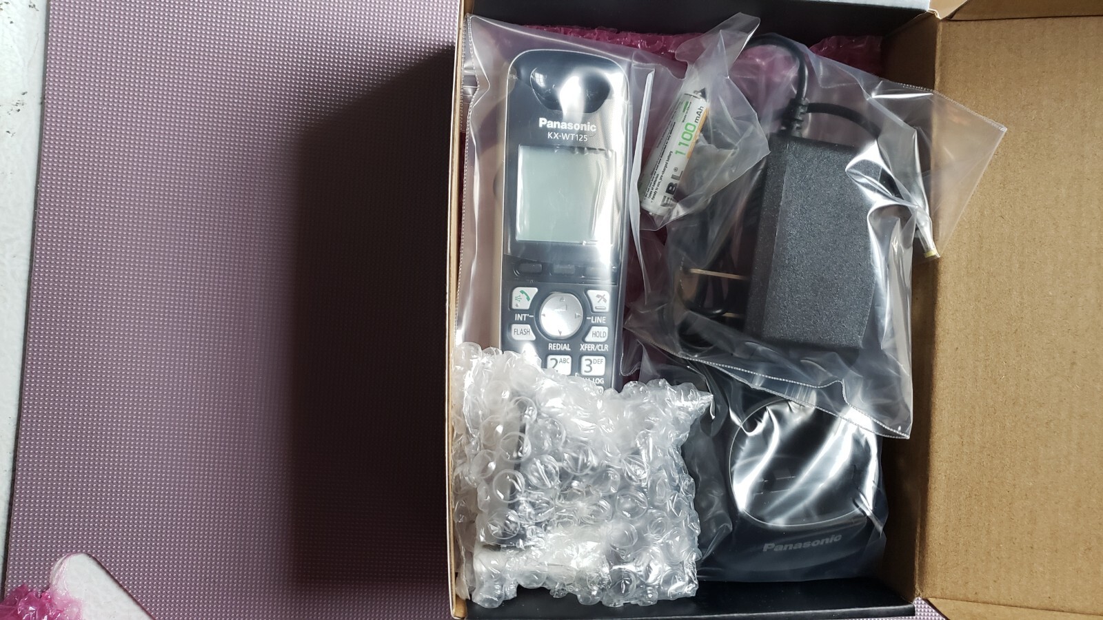 PANASONIC KX-WT125 DECT6.0 REFURBISHED 6 MONTH WARRANTY.LOOK LIKE A NEW PHONE.