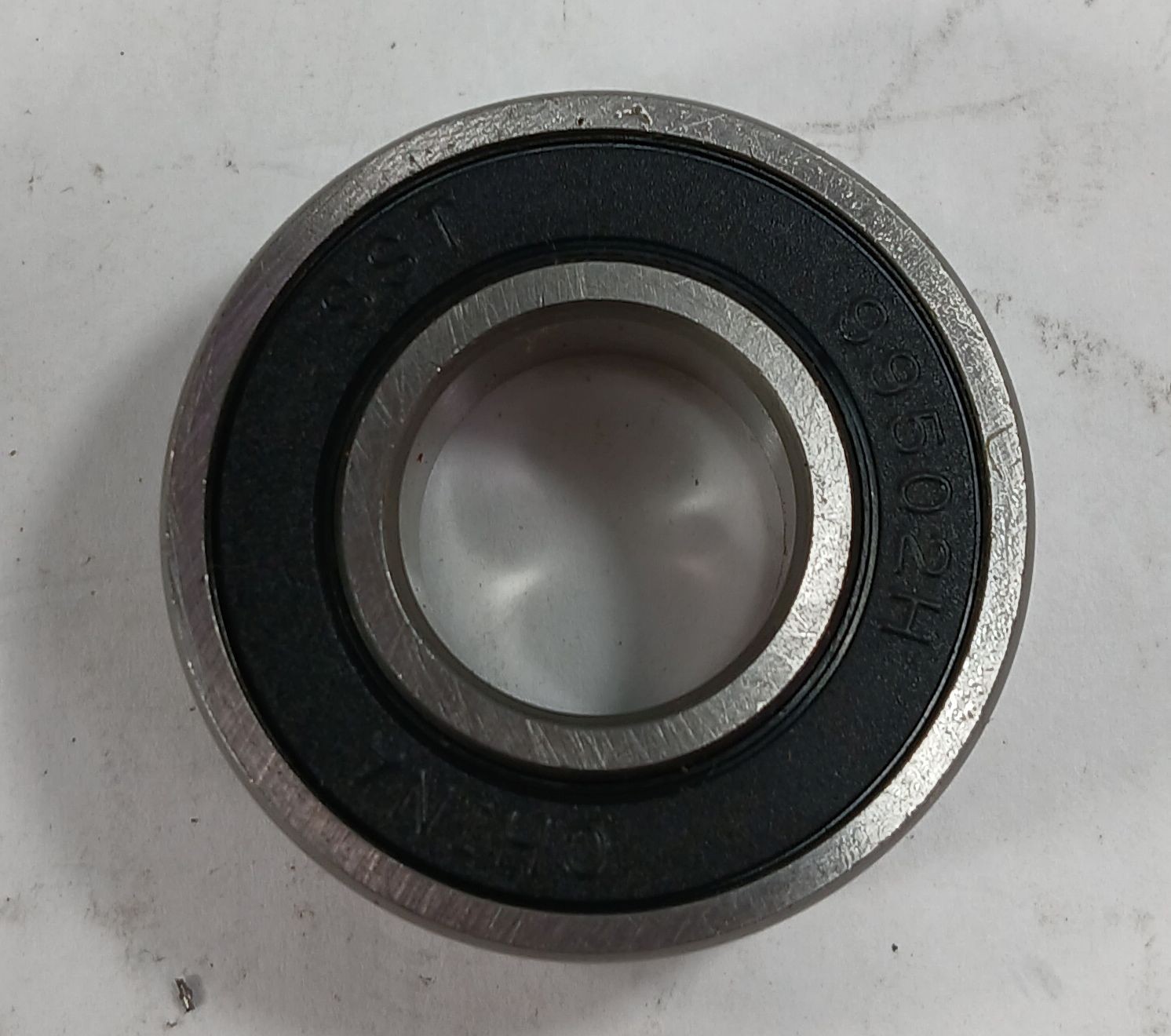 1 NEW SST 99502H-C3 RADIAL DEEP GROOVE BALL BEARING NNB ***MAKE OFFER***