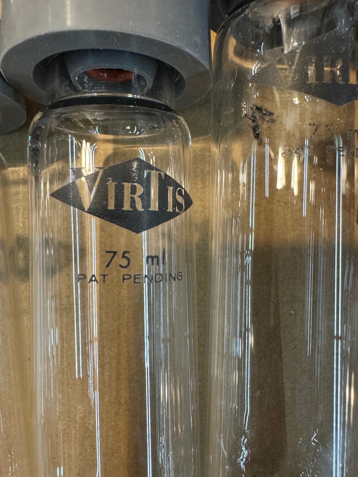 LOT VirTis 150mL 75 mL Fast-Freeze Lyophilizing Flask with Cap Snap-On Lids