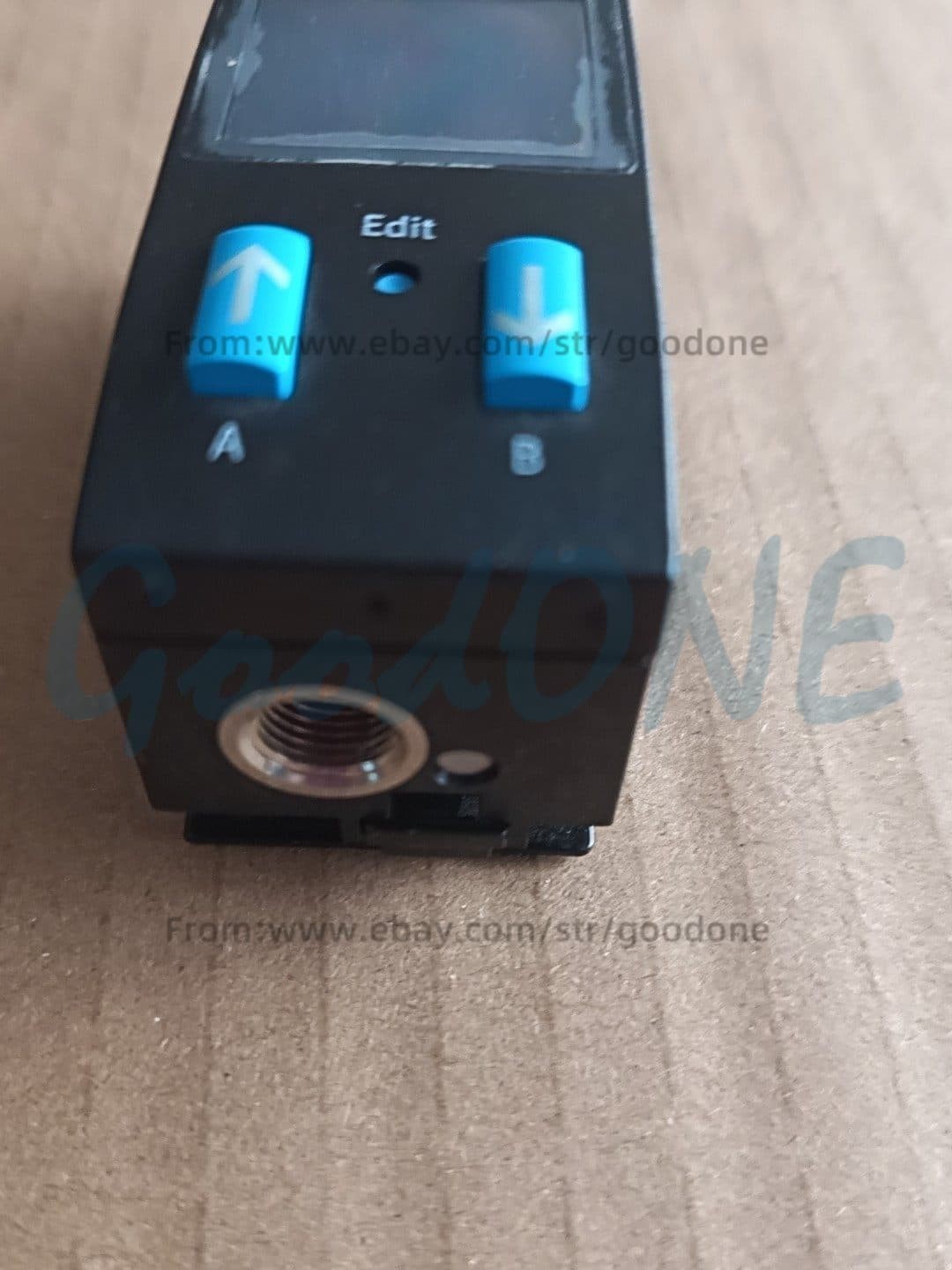 1PC NEW FESTO SDE1-D10-G2-W18-L-P1-M8 Pressure Sensor