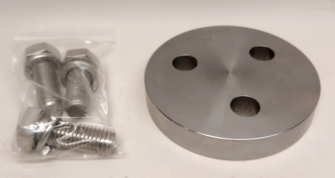 Kadant X25320A3010 Plate Clamp For Hydrapulper Drive With Bolts