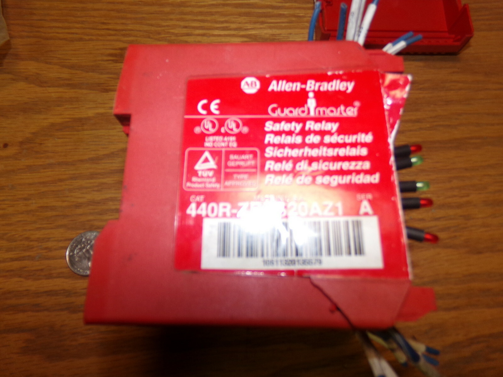 Allen Bradley 440R-ZBR520AZ1 Series A Safety Relay *FREE SHIPPING*