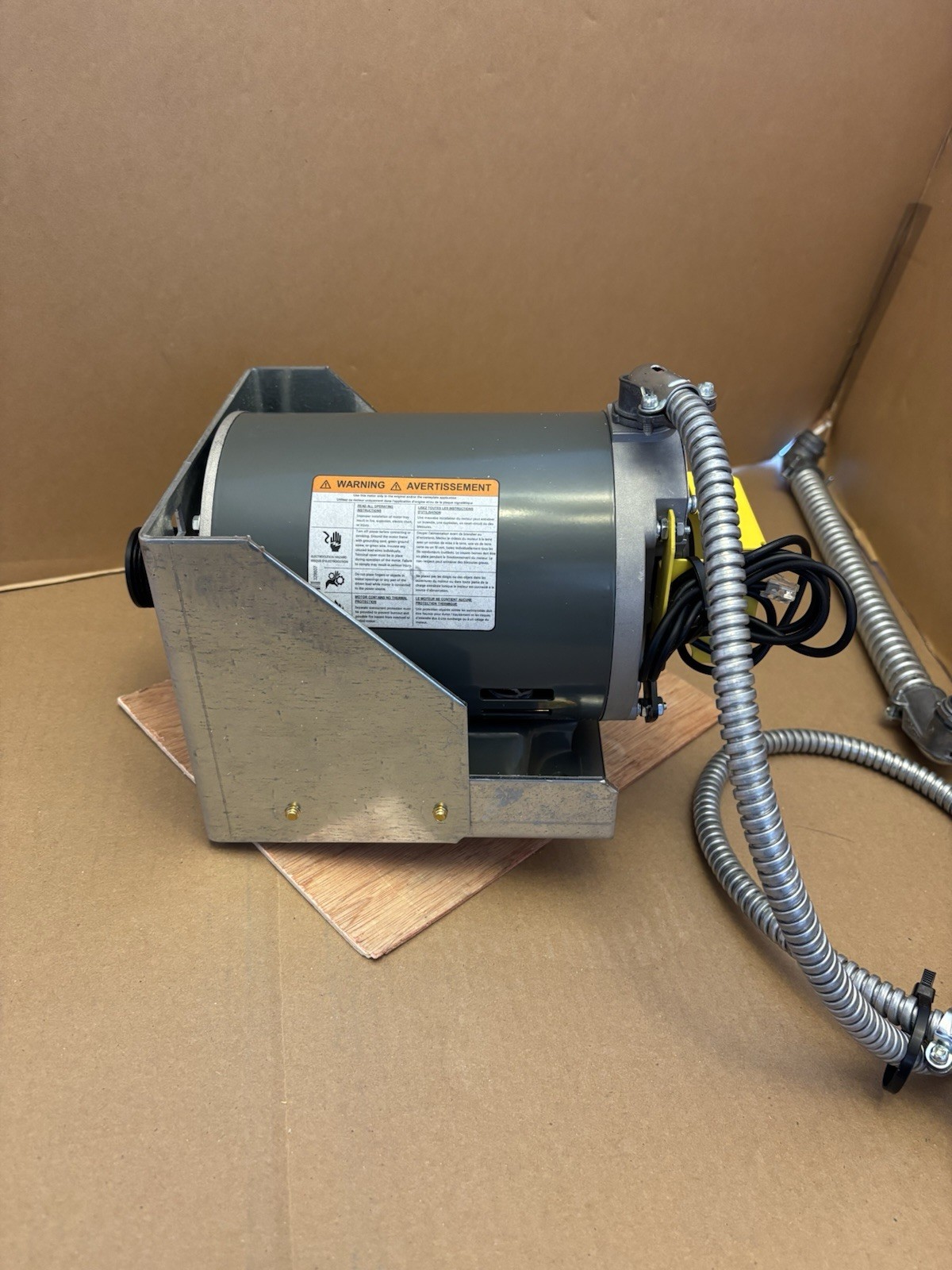 IMPERIAL ELECTRIC P055DJP1668 MOTOR 1/2-HP 1140-RPM 120V 3-PHASE Y89S-6-143-001