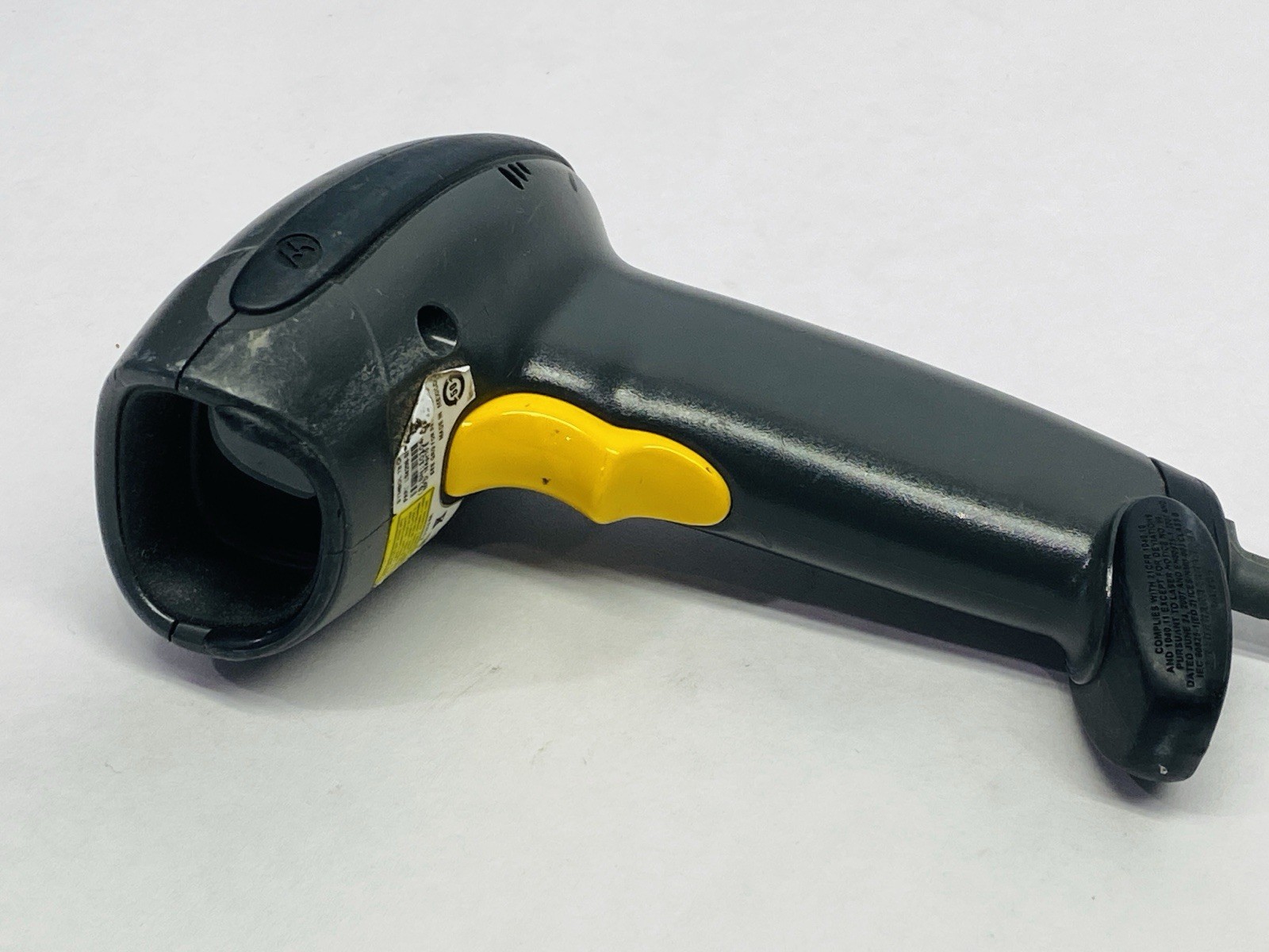 Symbol LS4208-SR20007ZZR Handheld Laser Barcode Scanner w/ CBA-U09-C15ZAR