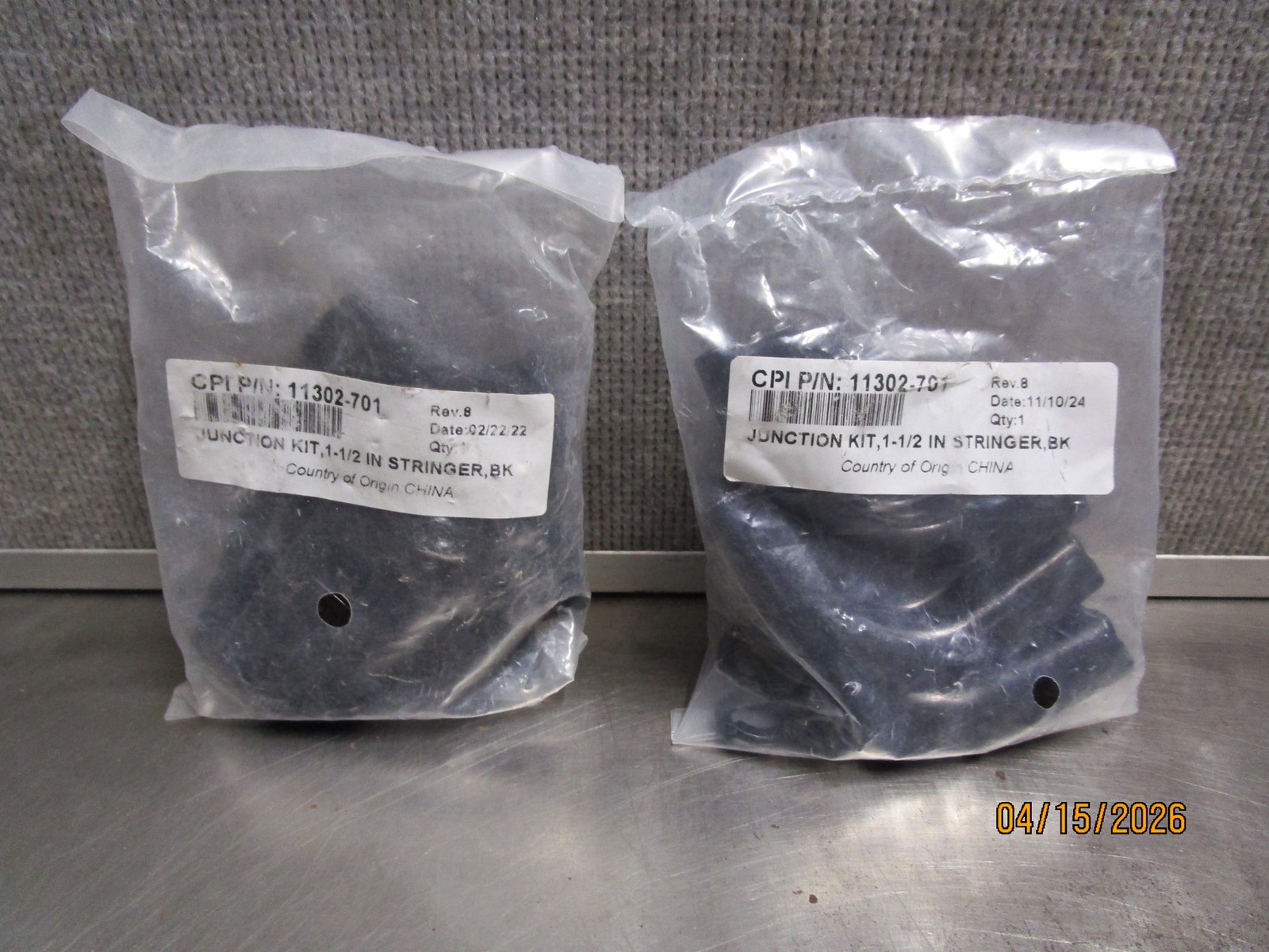 2 Chatsworth Products 11302-701 Junction Kit 1-1/2″ Stringer Black New