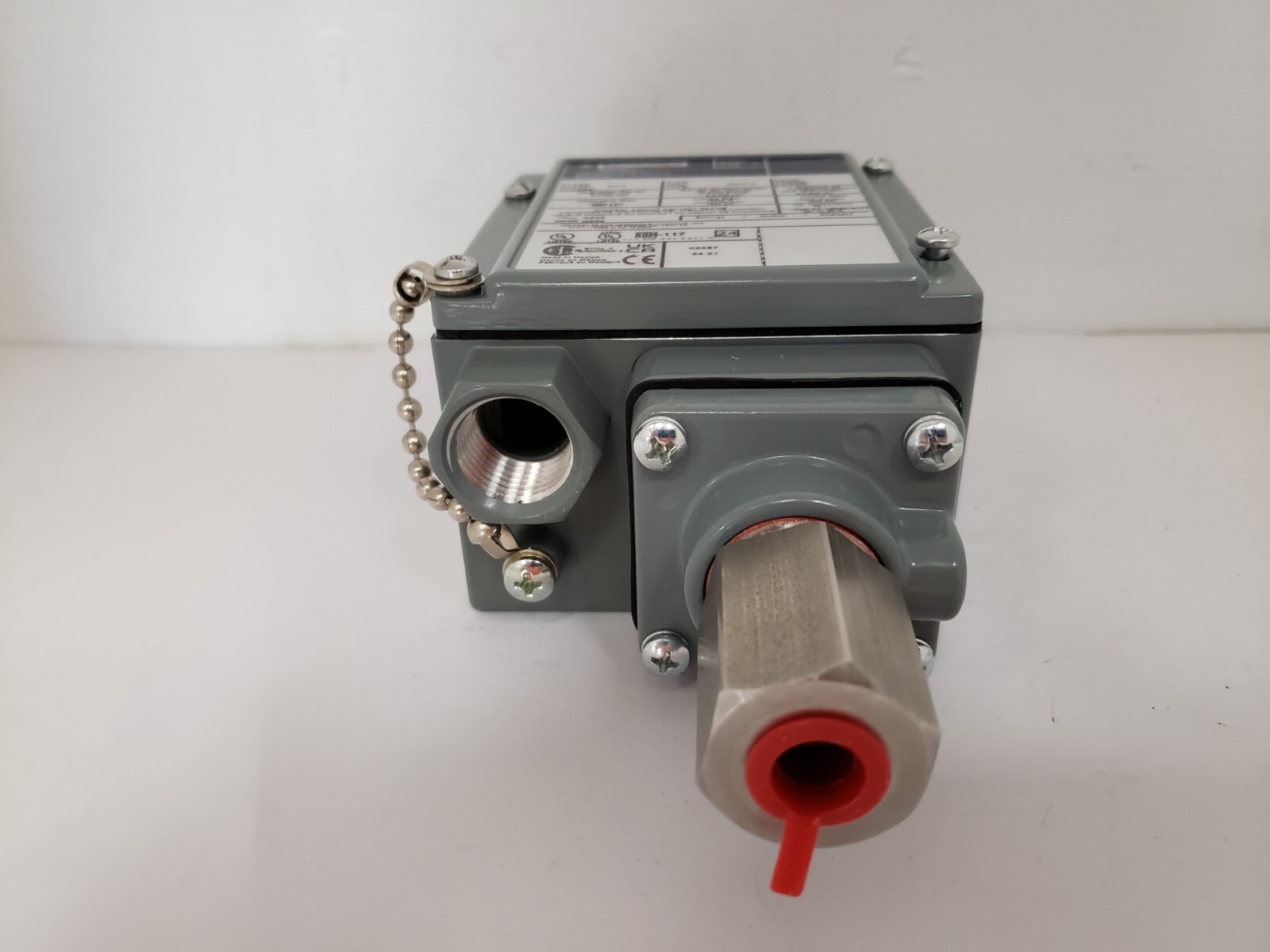 TELEMECANIQUE 9012 GCW-2 PRESSURE SWITCH SPDT SERIES C NNB